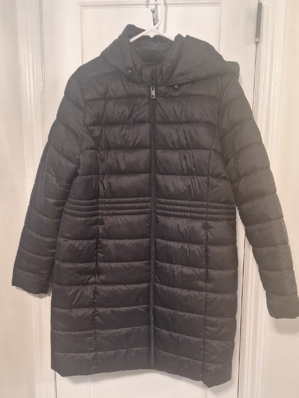 Primark Black Puffer Jacket with Hood